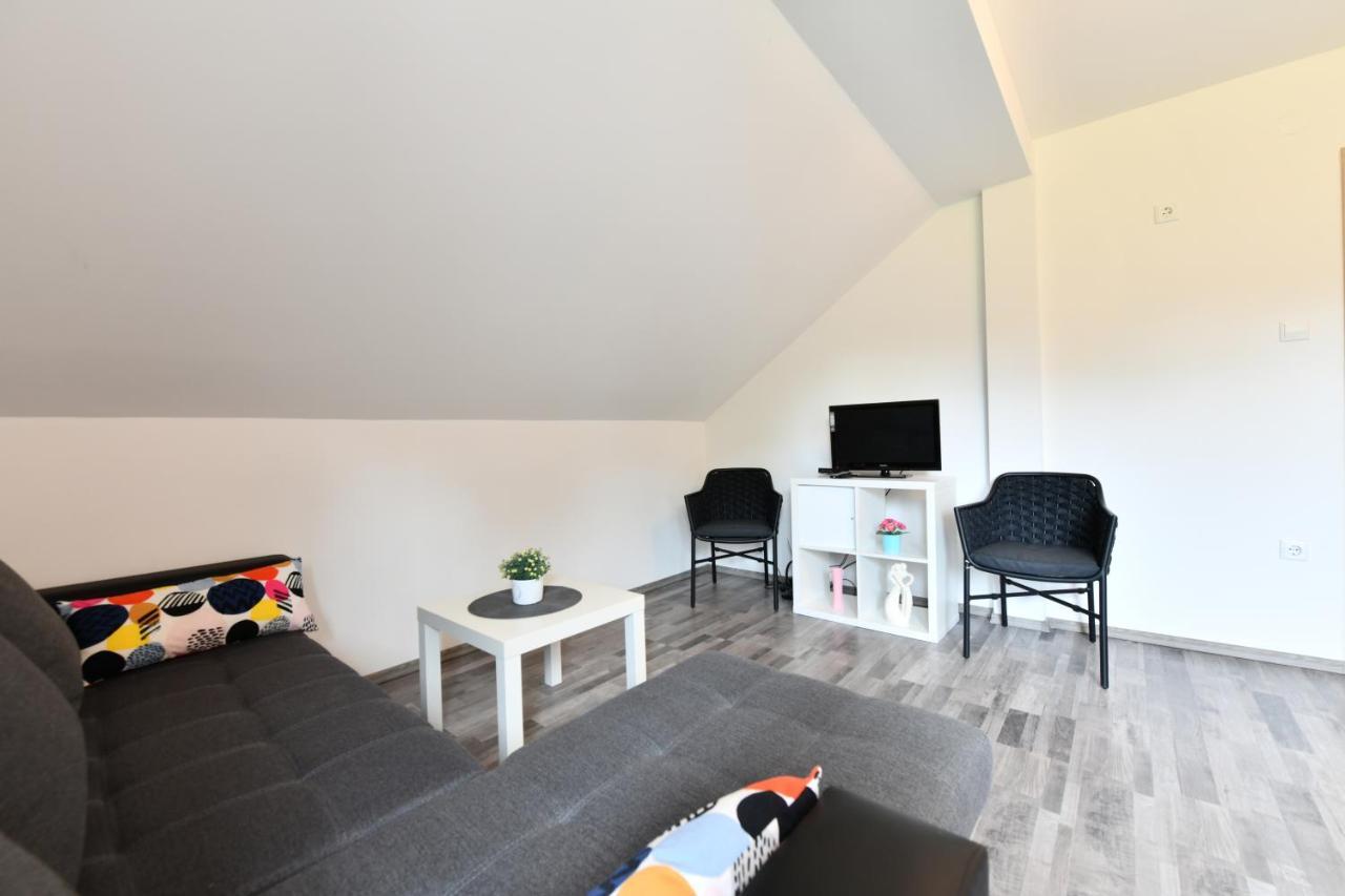 Apartman Mate ラコヴィツァ エクステリア 写真