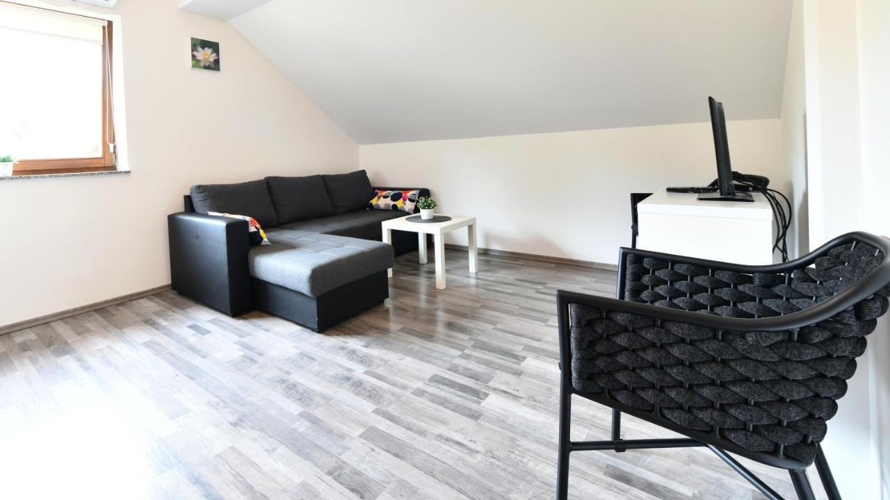 Apartman Mate ラコヴィツァ エクステリア 写真